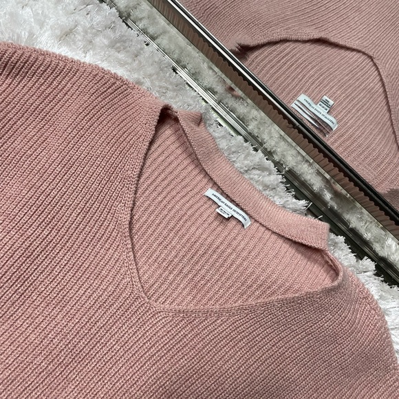 AE Sweater - Picture 2 of 6